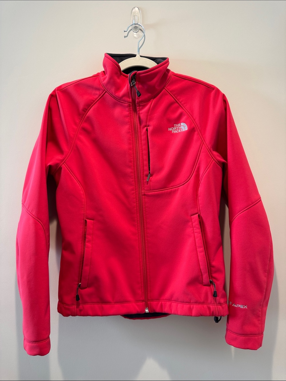 The North Face Women's Red Apex Softshell Jacket - Dark Pink - Small